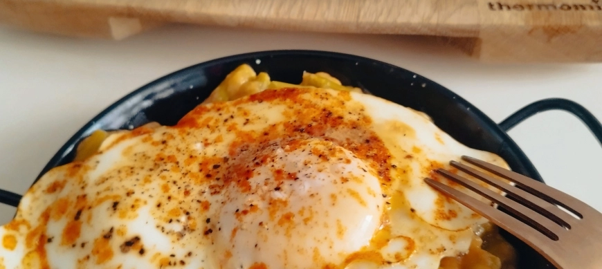 ESPARRAGOS TRIGUEROS CON HUEVOS