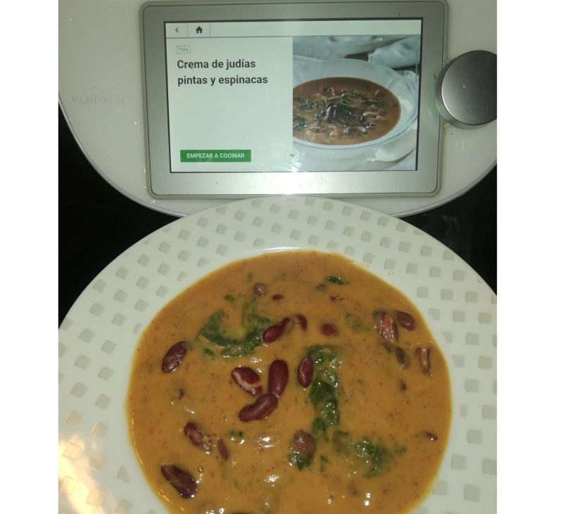 Crema de judías pintas y espinacas thermomix®