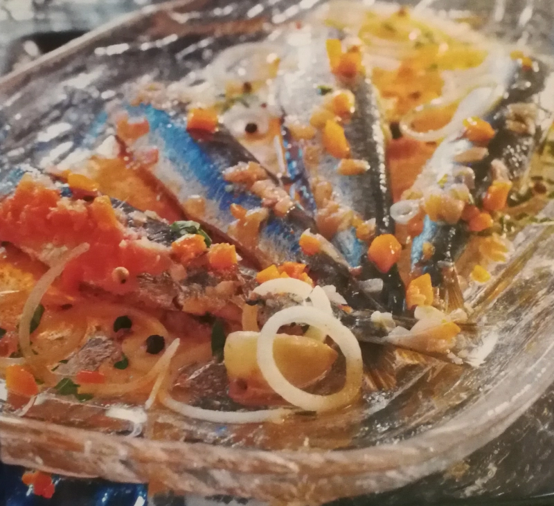 SARDINAS EN ESCABECHE
