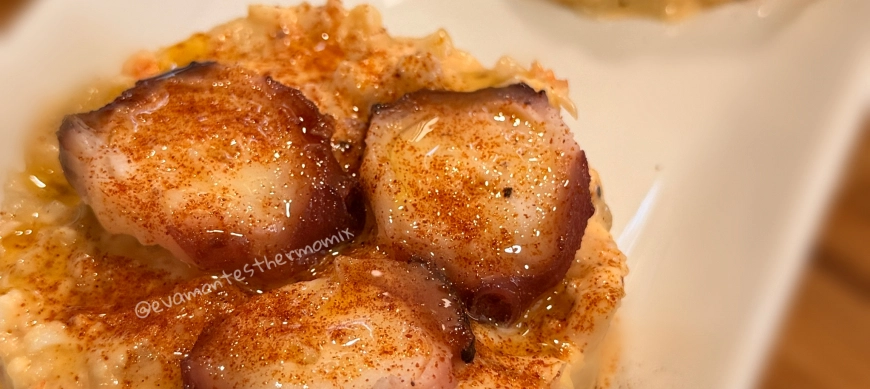 Ensaladilla de pulpo a la gallega y gambas al ajillo con Thermomix®: receta perfecta para sorprender