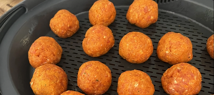 Pizza de albóndigas