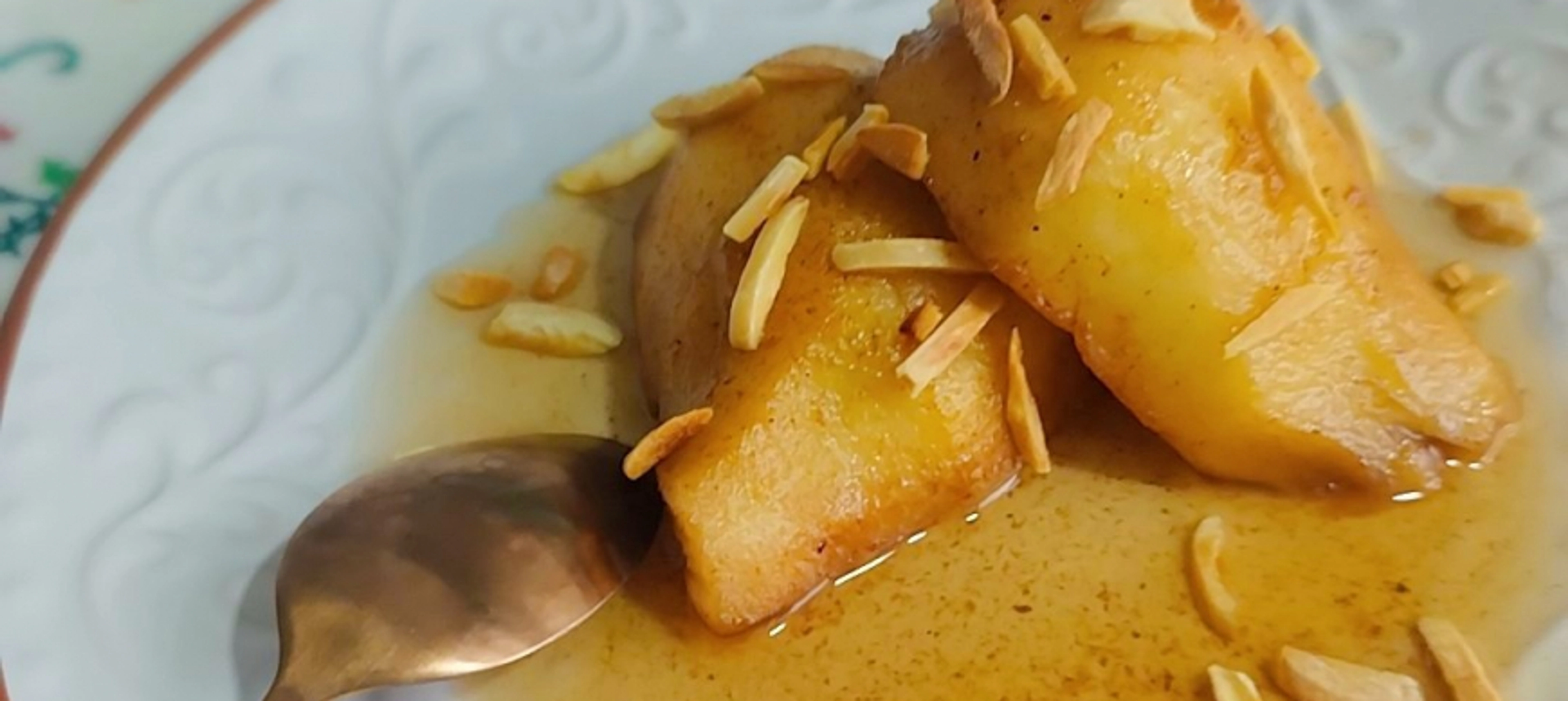 Peras con salsa de canela (Al vacío)