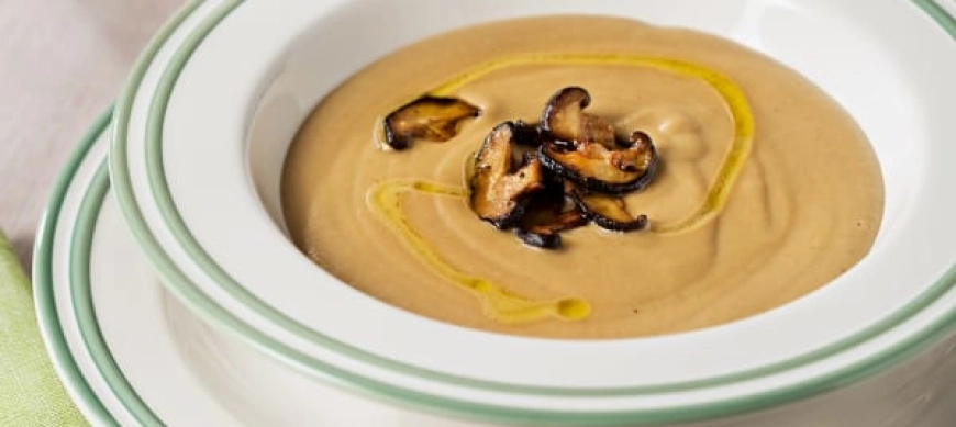 Crema de garbanzos, puerros y setas con Thermomix®