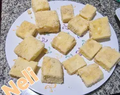 Step <p>Cortar en porciones y freír con abundante aceite.</p><p><br></p><p> <br></p> illustration