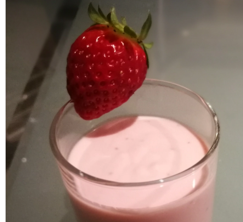 PETIT SUISSE CON FRESAS