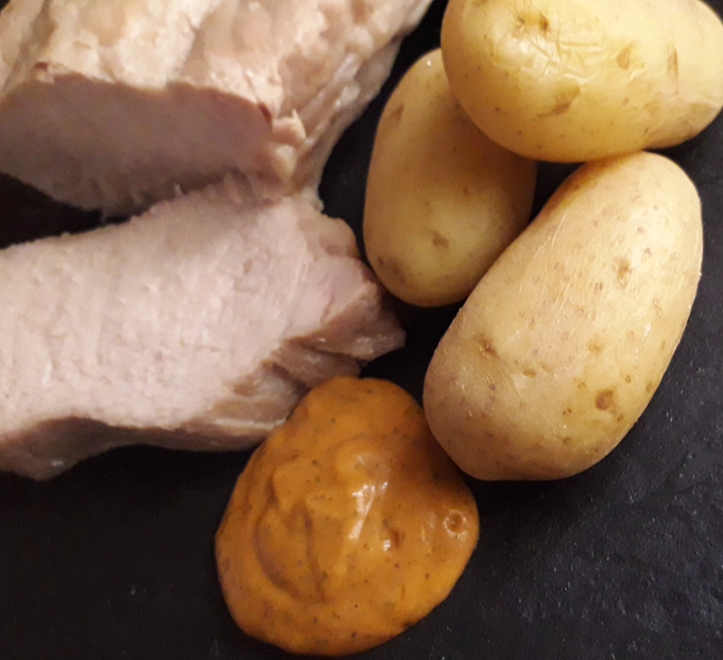 Lomo a la sal con patatas y salsa Juani con thermomix