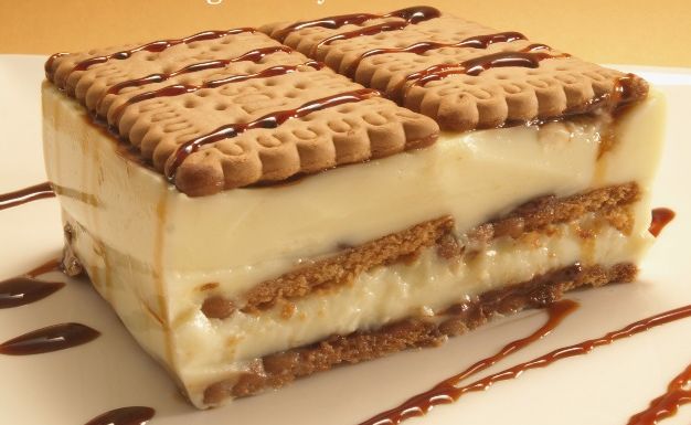 TARTA DE GALLETAS Y CREMA DE CHOCOLATE BLANCO