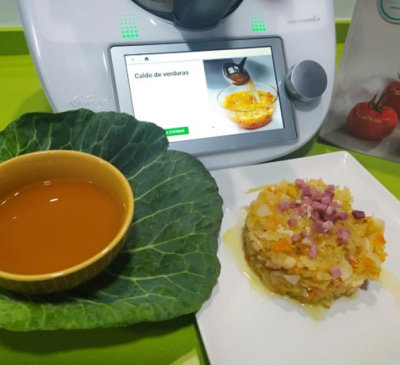 CALDO DE VERDURAS