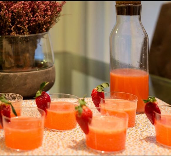 MOJITO DE FRESAS SIN ALCOHOL